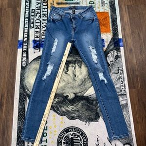 NWOT. Fashion Nova Jeans. 9.